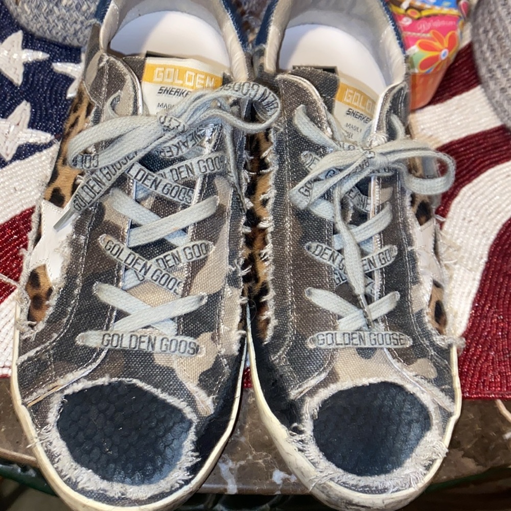 Authentic golden goose with cheetah print and they are numbered limited addition - Picture 3 of 7